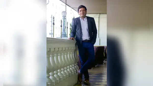 Lucho Cáceres: “Somos un país poco frontal, no puedes criticar”