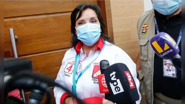 Dina Boluarte: 3 personeros de Perú Libre habrían ganado contratos con el MIDIS cuando fue ministra