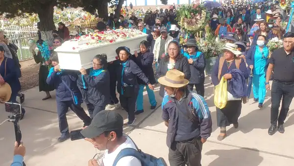 Puno: Colegio de Abogados pide investigar a fiscal y médico legista del caso enfermera