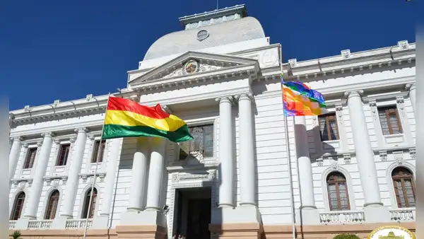 Profesoras enfrentan graves denuncias tras amordazar a niños y aplicar castigos severos en Bolivia