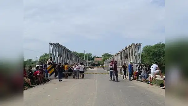 Paro de transportistas en Piura: ¿qué medidas se acatan y qué carreteras están bloqueadas hoy?