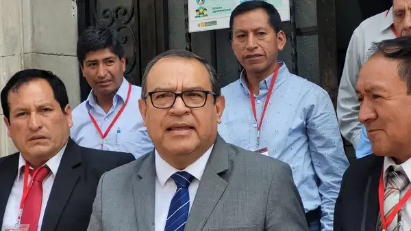 Alberto Otárola rectifica a Óscar Becerra sobre pena de muerte: "No es posición del Gobierno"