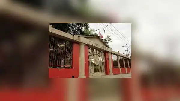 Condenan a 8 años de cárcel a un exalcalde, pareja, hijo y suegra por lavado de activos