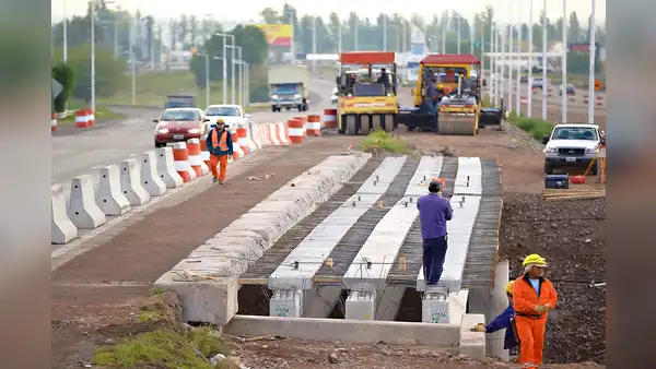Proinversión prevé adjudicar S/640 millones en obras por impuestos este año