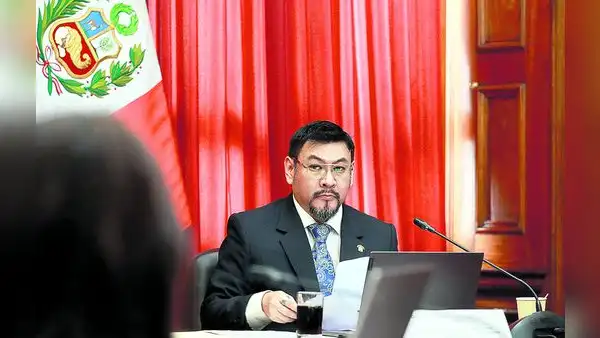 Ética aprueba investigar a fujimorista Luis Cordero por red de espionaje de ‘el Español’