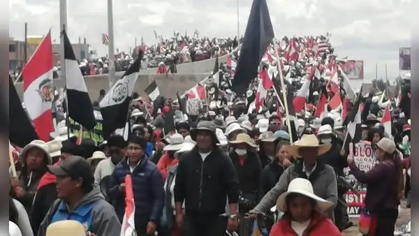 Nuestros gobiernos y sus crímenes