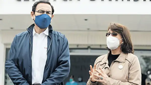 Fiscalía denuncia a Martín Vizcarra por el caso Vacunagate