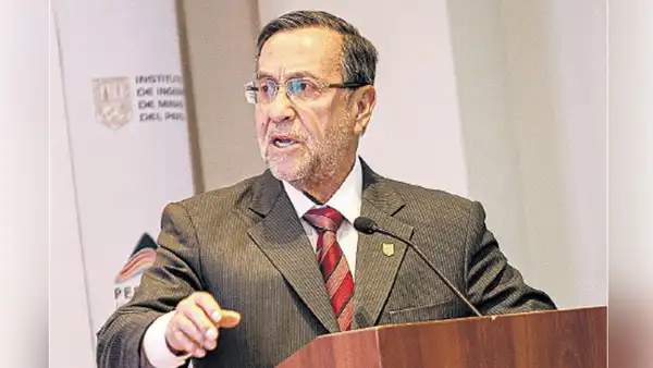 "El precio del cobre se cotizará en 5 dólares la libra el próximo año"