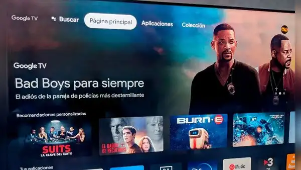 ¿Cómo tener Google TV en cualquier smart TV y poder disfrutar de sus 800 canales gratis?