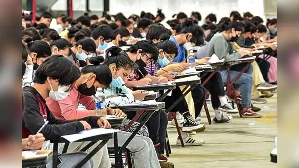 ¿Quieres saber cuáles son las carreras universitarias más populares? ¡Mira aquí!