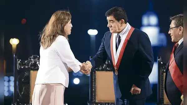 Encuesta IEP: Dina Boluarte no mejora y la inseguridad aqueja a un 75%