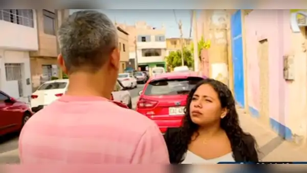 Breña: ladrones roban camioneta estacionada y se la llevan a empujones