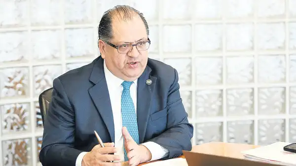 Luis López-Calva: “Un crecimiento bajo de la economía afecta la reducción de pobreza”