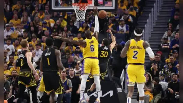 Lakers ganaron 117-112 a Warriors y se ponen arriba en la serie de semifinales de NBA 2023