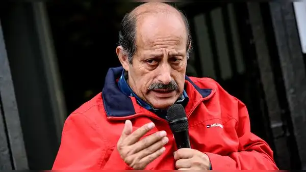 Héctor Valer rechaza bono de 9.900 soles para empleados del Congreso: “La mayor parte no trabaja”