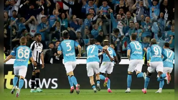 ¡Napoli es campeón de la Serie A tras 33 años! El cuadro de Diego Maradona levantó el Scudetto