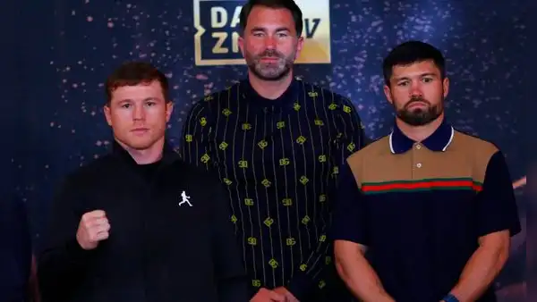 Canelo Alvarez vs. John Ryder: ¿qué canal transmitirá para México, Perú, Argentina y Chile?