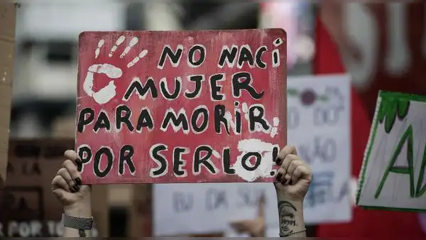 Un total de 58 feminicidios se registraron en lo que va del año en Perú, según el MIMP