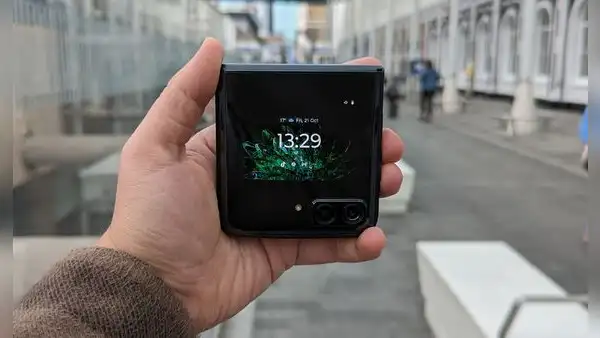 Motorola Razr+ 2023: filtran las características que tendrá el teléfono plegable