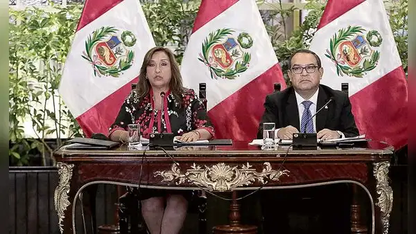 Dina Boluarte atribuye responsabilidad individual por muertes en protestas