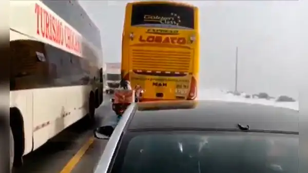 Carretera Central: vehículos se encuentran varados en Ticlio tras nevada