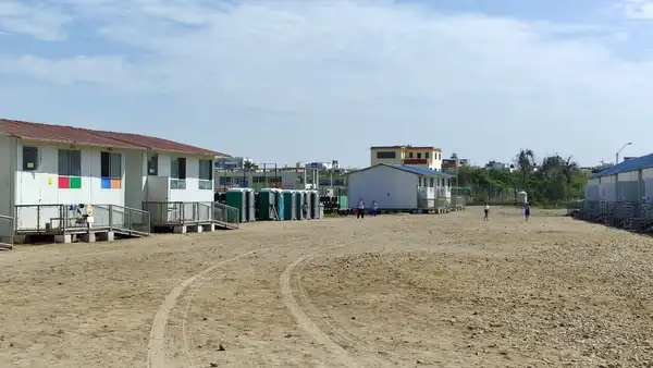 Chiclayo: 960 alumnos del colegio Nuestra Señora de Fátima estudian expuestos a la tierra