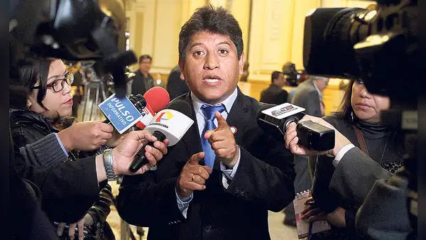 Josué Gutiérrez: conoce el perfil del nuevo defensor del pueblo