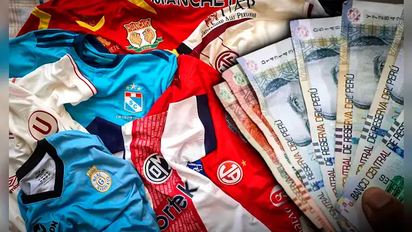 La curiosa camiseta de equipo provinciano que está valorizada en 100 euros en una tienda de Europa