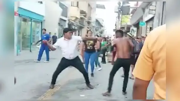 Empresario defiende su tienda a correazo limpio en pleno centro de Chiclayo