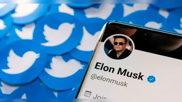Elon Musk anuncia que los usuarios de Twitter Blue podrán subir videos de 2 horas
