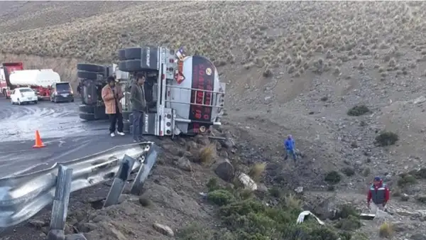 Desastre en Moquegua: población no tiene agua hace cuatro días tras derrame de petróleo