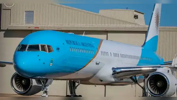 Critican al nuevo avión presidencial de Argentina por maniobras de aterrizaje a baja altura