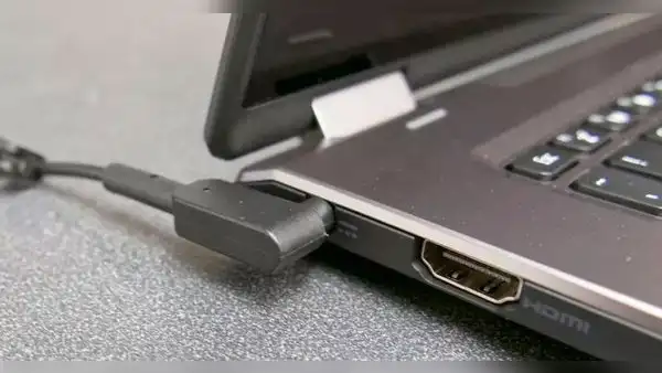 ¿Utilizar tu laptop enchufada a la corriente todo el tiempo puede dañar su batería?