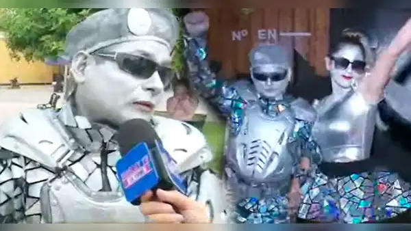 Robotín presenta a su nueva pareja, la 'Robotina cajamarquina': "Conmigo olvidará todo lo malo"