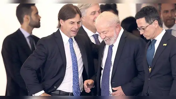 Cumbre Sudamericana: Uruguay y Chile le aguaron la fiesta a Lula da Silva en la cumbre presidencial