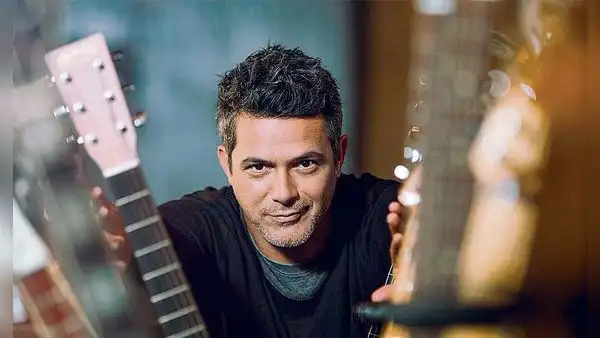 Alejandro Sanz: “Aún no llega la luz, pero el sol está en camino”