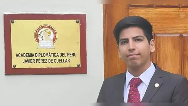 Estudió en San Marcos, postuló a la Academia Diplomática del Perú y alcanzó el primer puesto