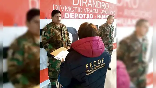 Intervienen a dos policías antidrogas por pedir coima en Ayacucho