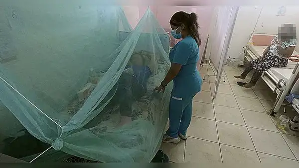 Trasladan a 9 menores con casos graves de dengue a Lima