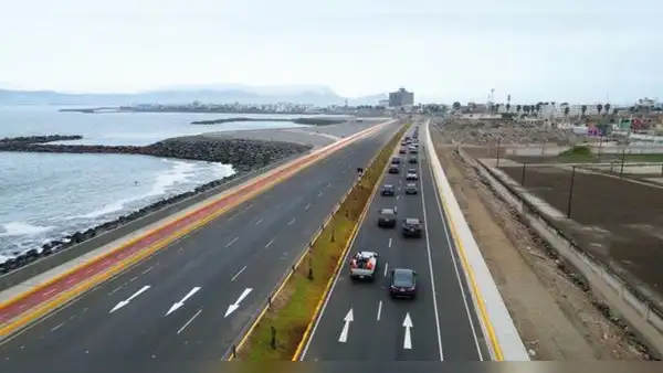Callao: municipalidad cierra carril de la Costa Verde por oleajes anómalos