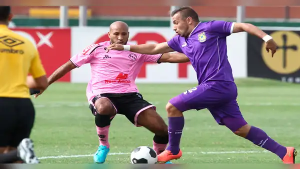 Jugó en varios equipos de Liga 2, y terminó de goleador y capitán en la primera de Uruguay