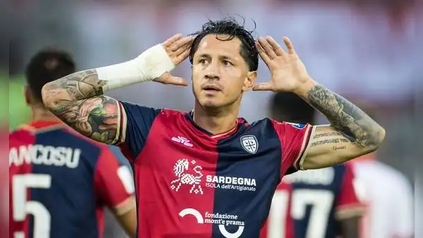 Con gol de Lapadula, Cagliari empató 1-1 ante Bari por la final de los playoffs de la Serie B