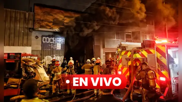Incendio en La Victoria EN VIVO: reaviva fuego en almacen de reciclaje en Gamarra
