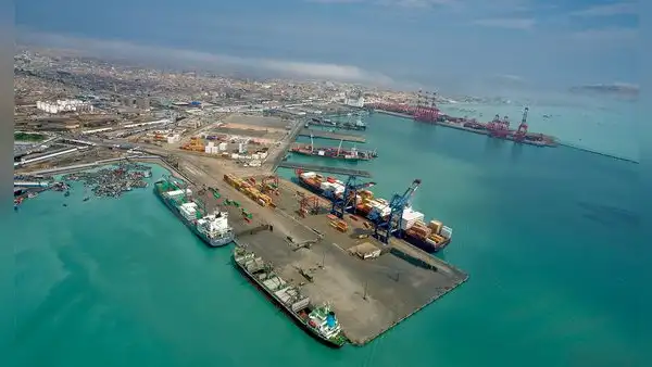 Exportaciones peruanas cayeron 2% en los primeros 4 meses del año