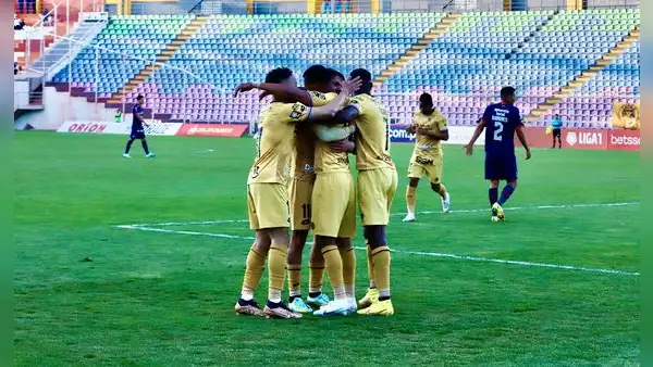 Cusco FC se impone ante César Vallejo en la última fecha del Torneo Apertura 2023