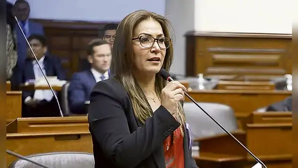 Comisión de Ética blinda a Magaly Ruíz, acusada de presunto recorte de sueldos