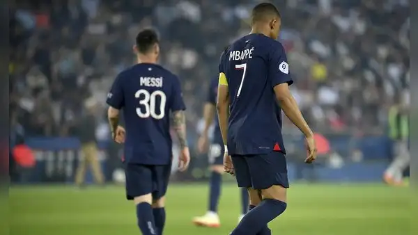 Mbappé defiende a Messi tras salida del PSG: "No tuvo en Francia el respeto que merecía"