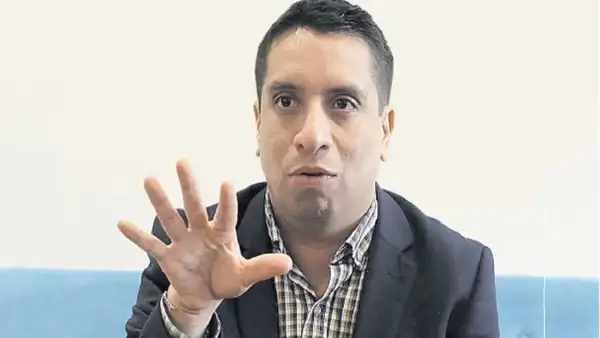 Andrés Calderón: “Es un paso más a ser un país más débil en términos democráticos”