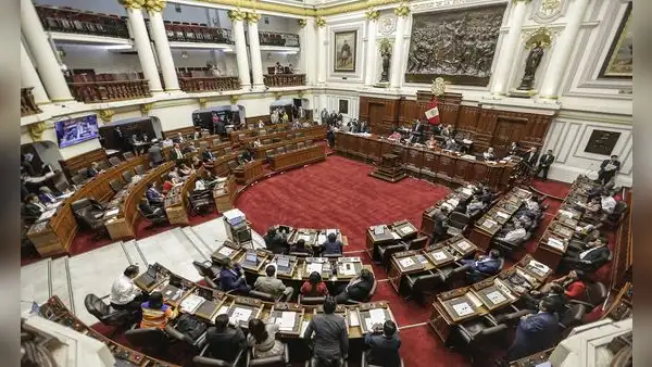 Congreso quiere tener todo el poder y eso ya no es democrático, afirman autoridades de Puno