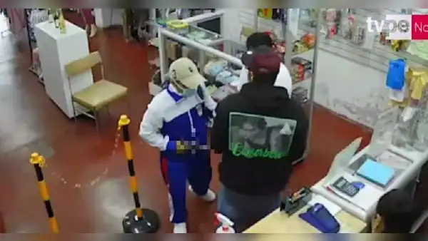 Sujeto se disfraza de escolar para robar en una tienda de Huacho